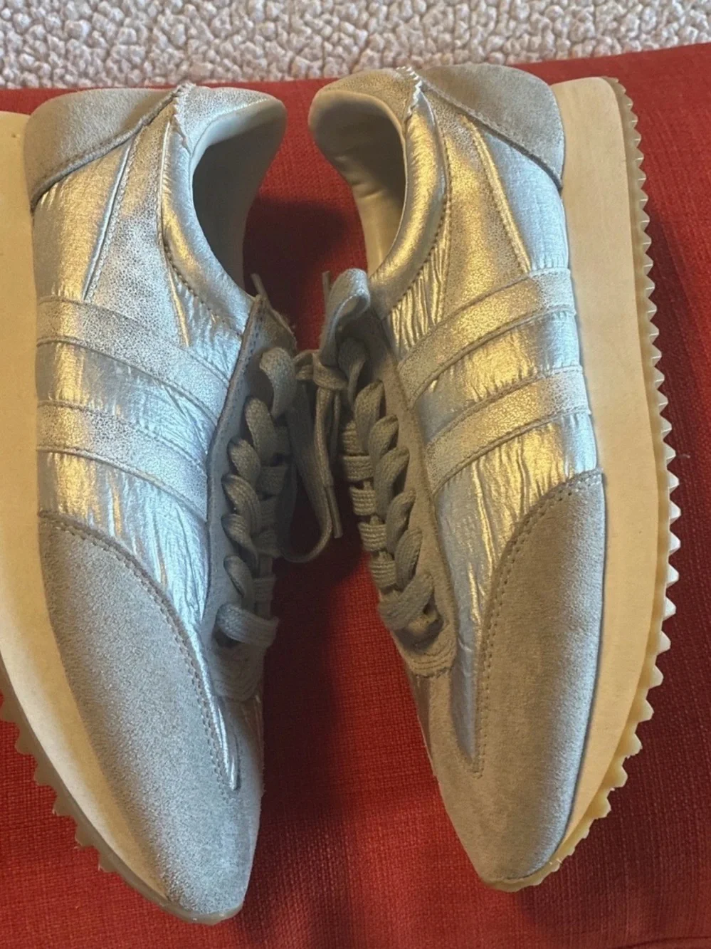 GOLA BOSTON 78 METALLIC Size 9 Grey  Very Nice